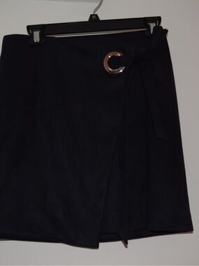 LOFT Black Faux Suede Grommet Wrap Skirt Size 8 | Asymmetrical Tie Front